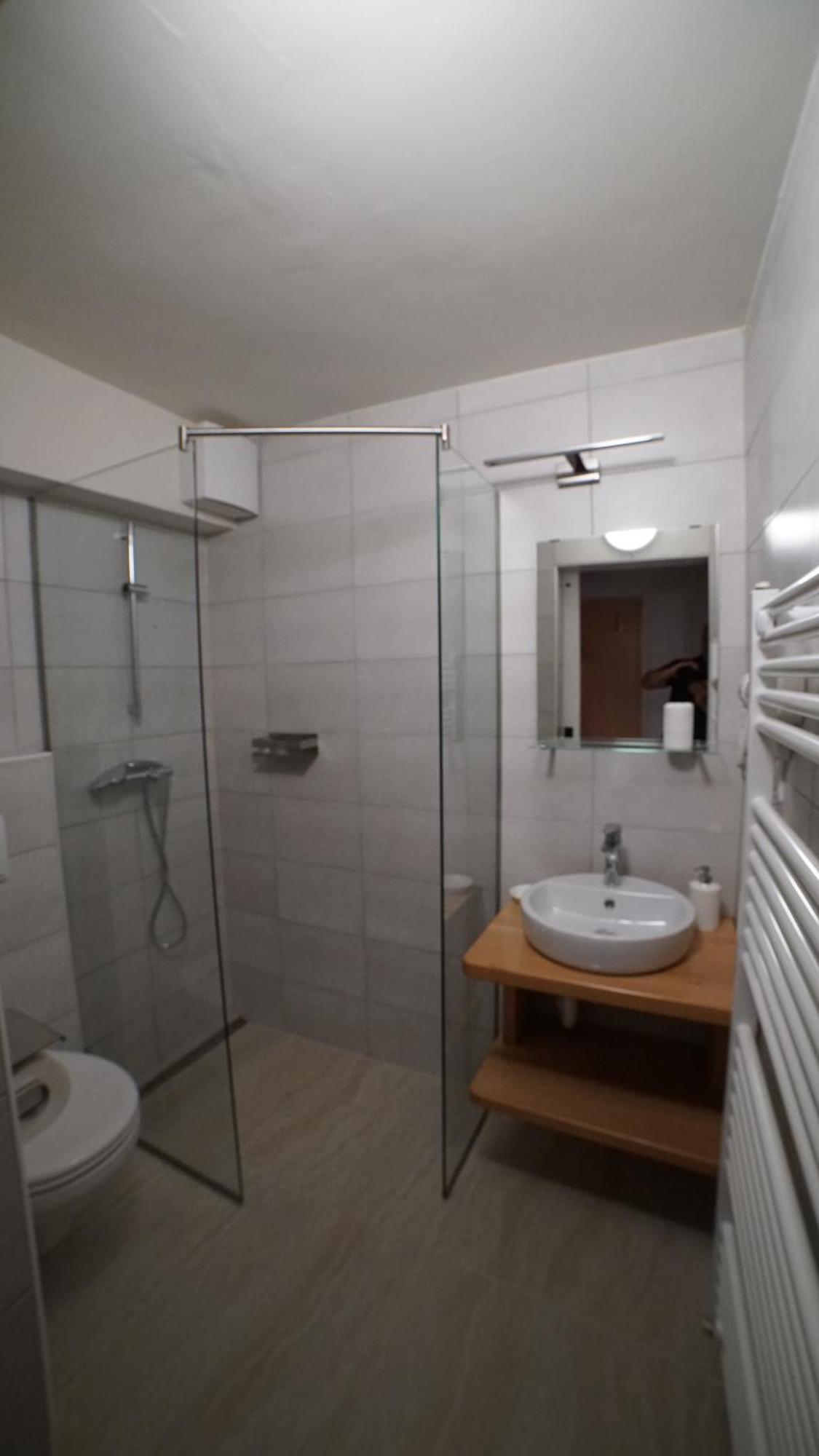 Sobe Prostija Apartment Птуй Екстериор снимка